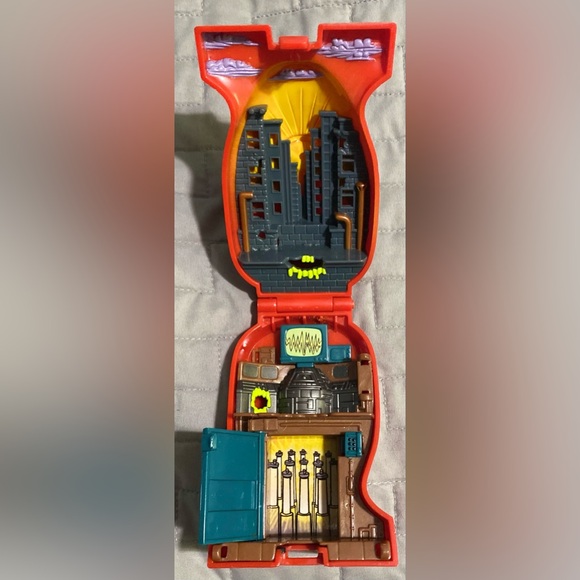 Vintage 1996 Spiderman micro playset - Picture 4 of 4